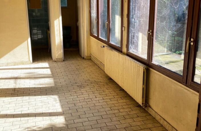 Maison de 73m2 a Nevers avec jardin et véranda — photo 3