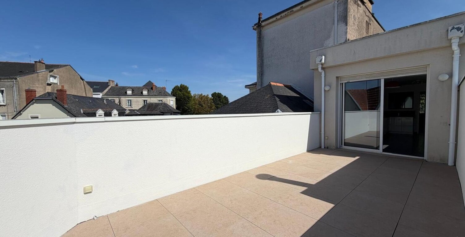 Bien rare, quartier Lafayette  Duplex 133 M²  4 chambres  Grande Terrasse  Garage — photo 1