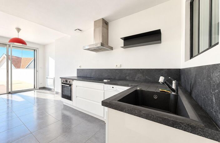 Bien rare, quartier Lafayette  Duplex 133 M²  4 chambres  Grande Terrasse  Garage — photo 4