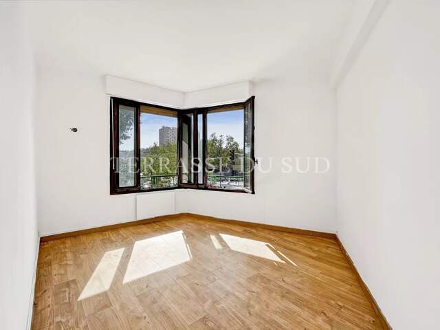 Vente Appartement 2 Pièces de 37,58 m2 LC - Quartier Saint Pierre - Marseille 5ème — photo du bien