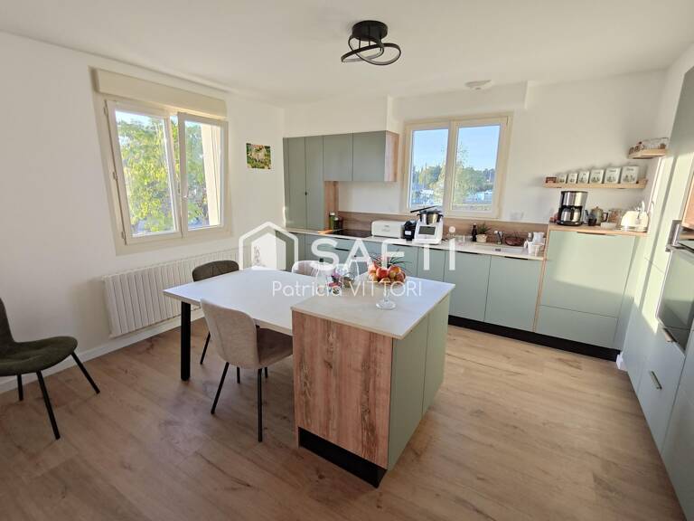 Maison familiale 140 m², 4 chambres, sous-sol et terrain de 2 500 m² — photo 1