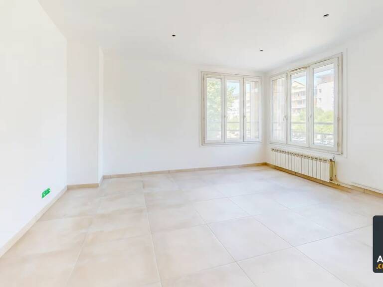 appartement 3 pièces de 54 m², entièrement refait à neuf — photo 1