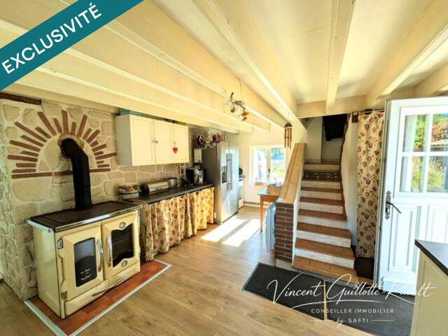 ? CHAUMES-EN-RETZ  MAISON 120 M²  3 CHAMBRES + BUREAU  TERRAIN DE 6 103 M² — photo du bien