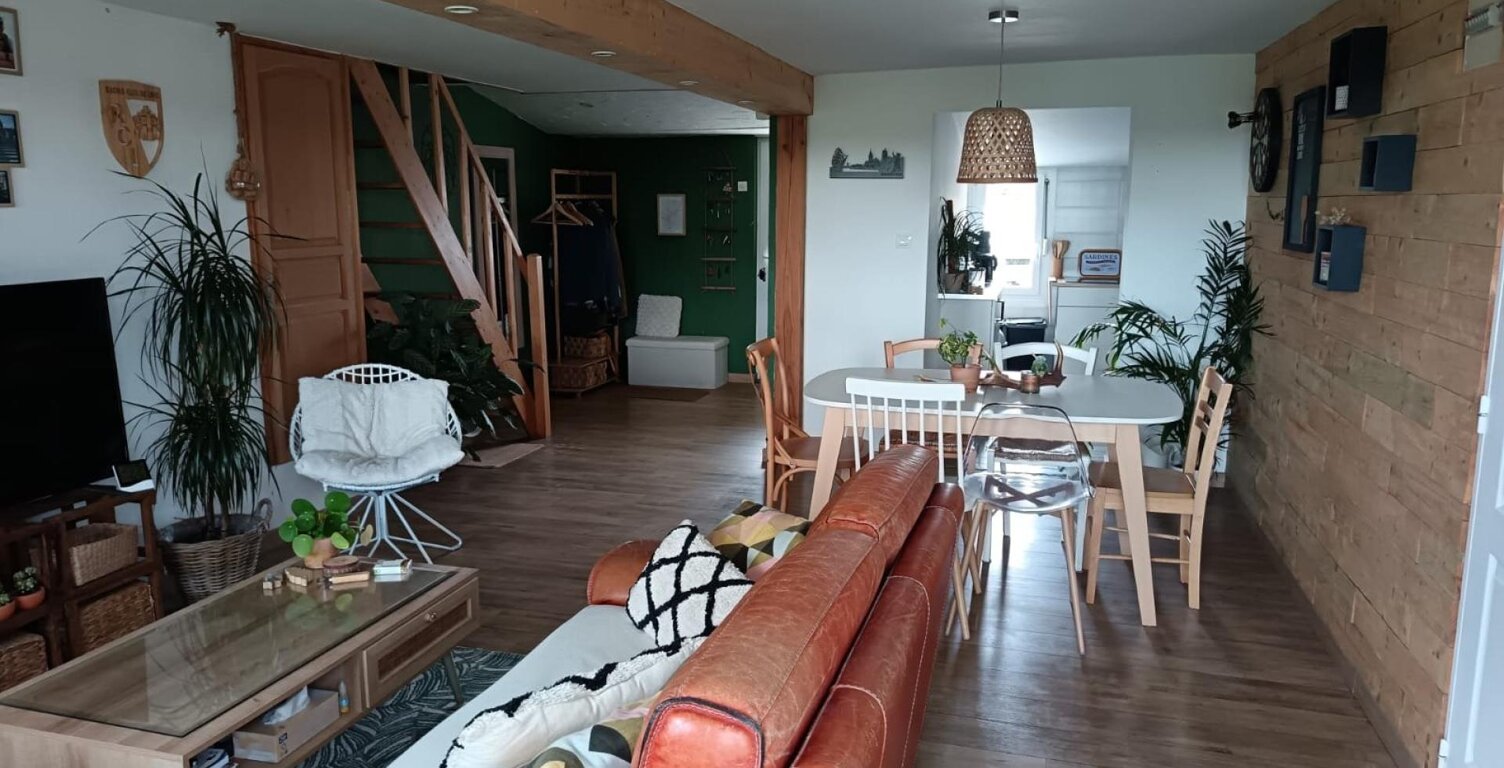 Petite maison mitoyenne — photo 1