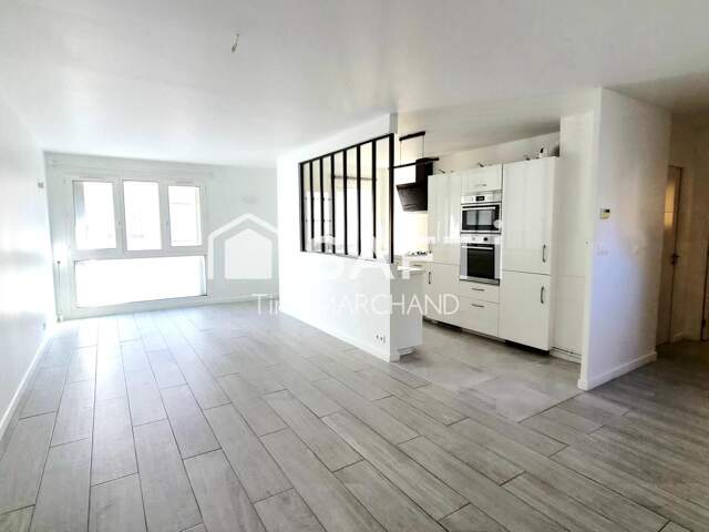 Sartrouville Centre Historique T2 de 61,8 m²(évolutif T3) avec box fermé — photo du bien