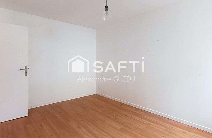 APPARTEMENT T2 AVEC GARAGE FERME ET CAVE — photo 5