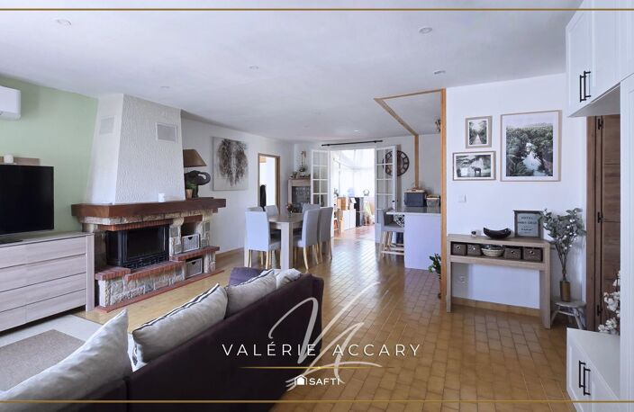 Rocbaron : Maison individuelle de 120 m² sur un terrain de 1200 m² avec 3 chambres, piscine... — photo 4