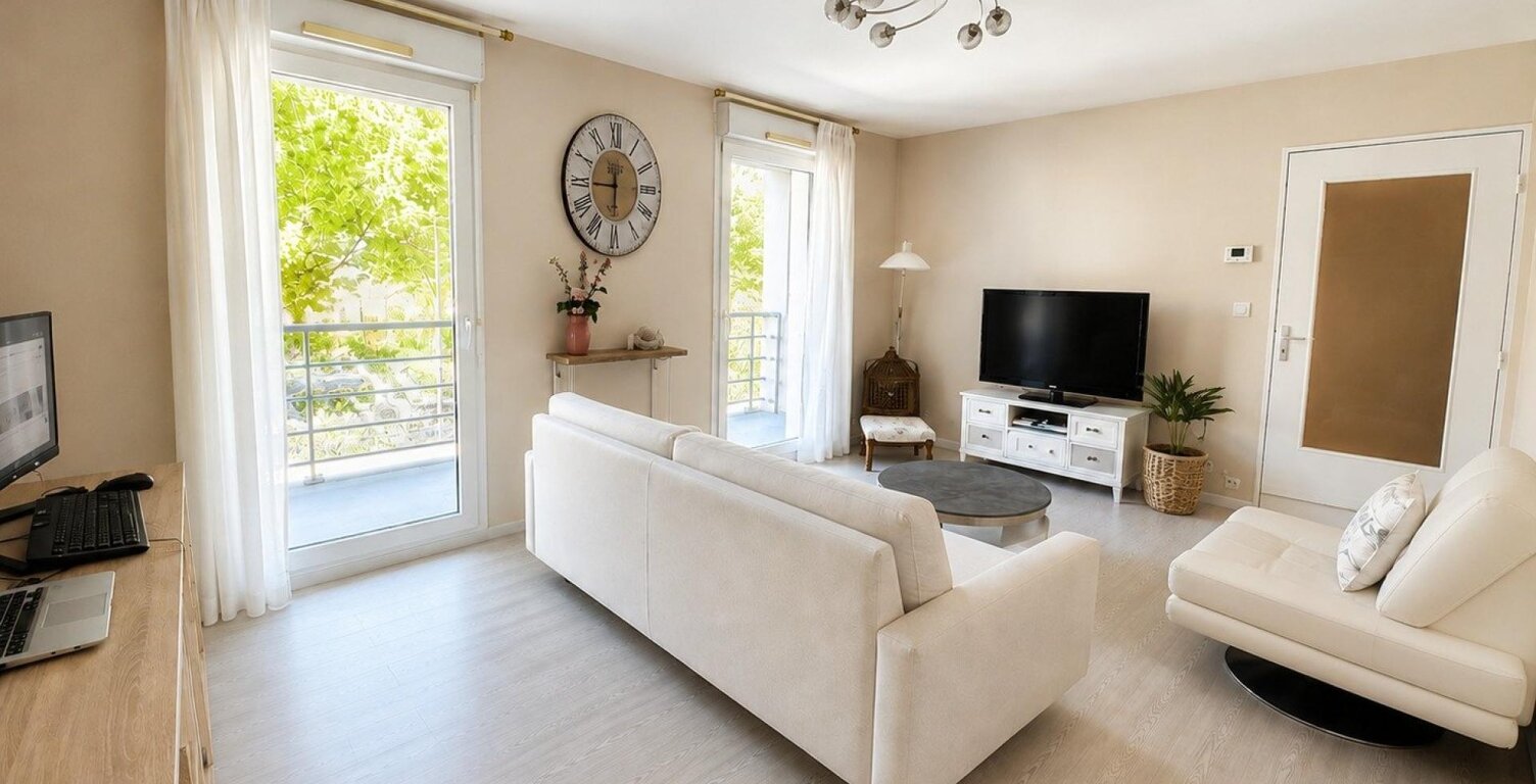 Appartement 69 m² avec balcon, 2 chambres et grand cellier  Box fermé — photo 1