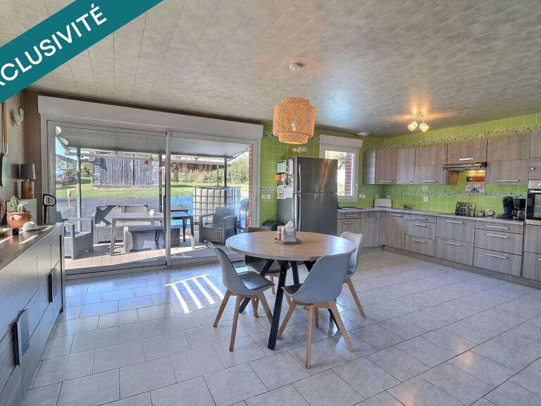 Pavillon de brique de 2013,de plain pied, 4 chambres, très économe, avec jardin clos. Le tout dans un village avec toutes les commodités . — photo 1