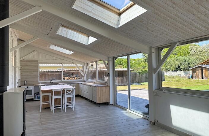 Maison en pierre rénovée — photo 2