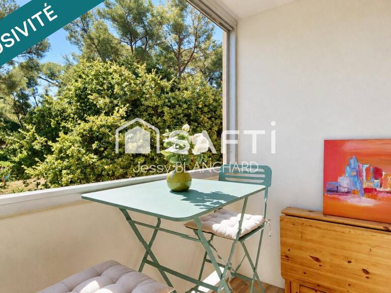 EXCLUSIVITE -A VENDRE - T5 Hyères Costebelle Almanarre  Appartement 3 chambres 100 m² rénové, vue parc — photo 1
