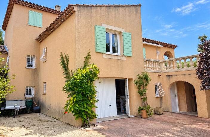 Maison familiale 151 m2   Terrain arboré de 945 m2   Grande — photo 4