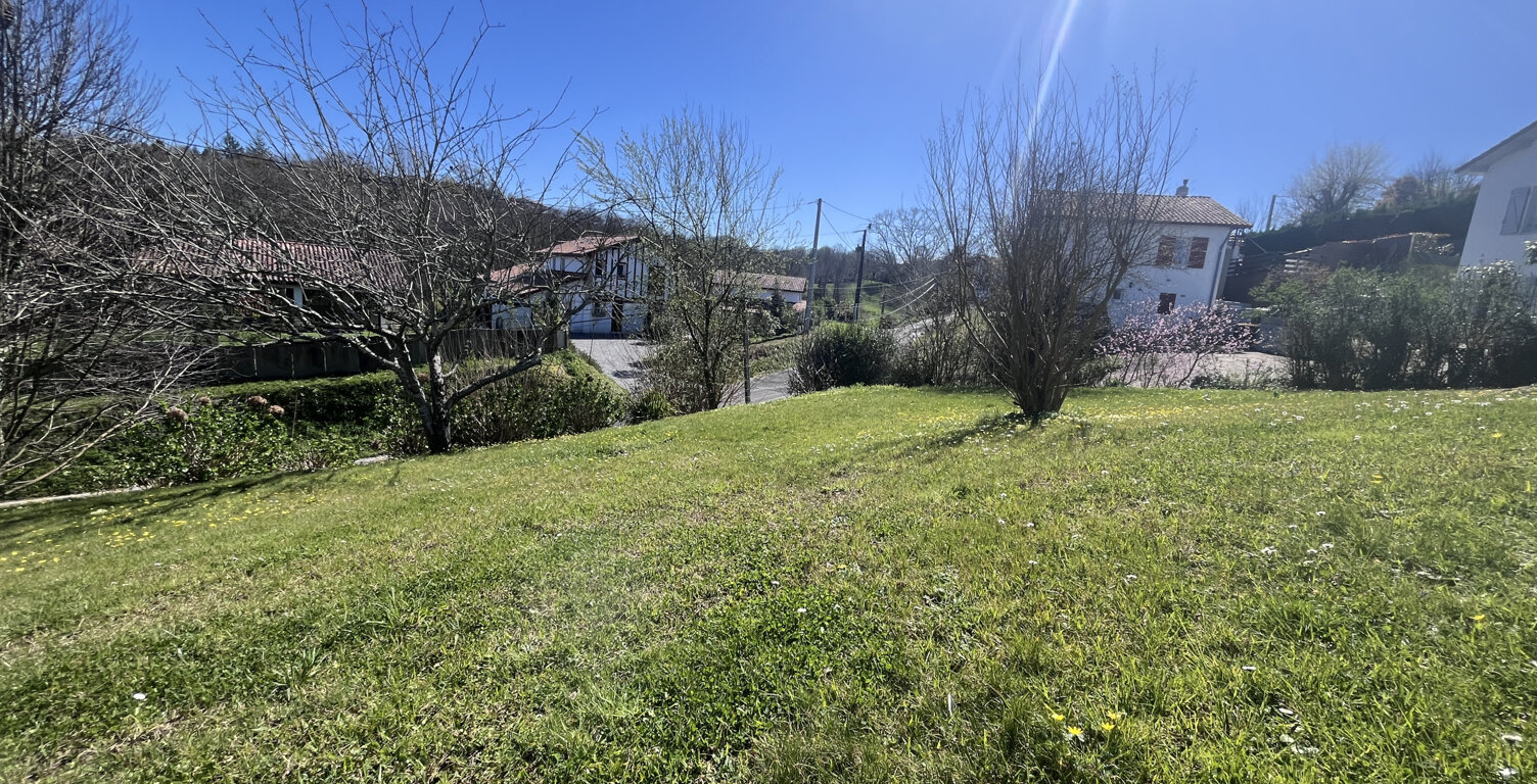 Terrain bourg d'Ahetze — photo 1