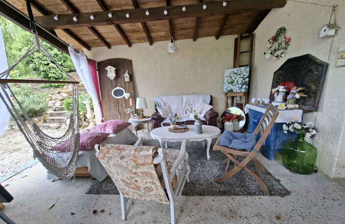 BAJAMONT : Propriété en pierre dans un environnement boisé — photo 3