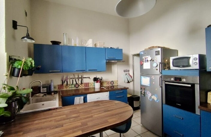 MAISON FAMILIALE o 157 M2 o 4 CHAMBRES o PISCINE o GARAGE — photo 4