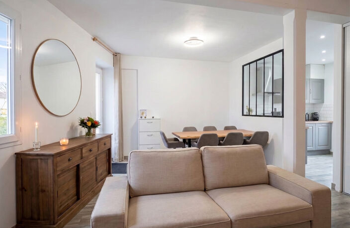 Plein centre de Mansle   Charmante maison rénovée avec jardi — photo 2