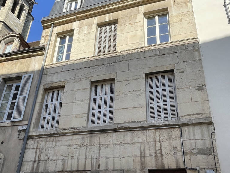 Dijon centre-ville type 1 sur cour à vendre — photo 1