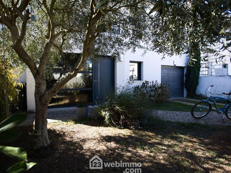 Maison - 127m² - Nieul-sur-Mer — photo 1
