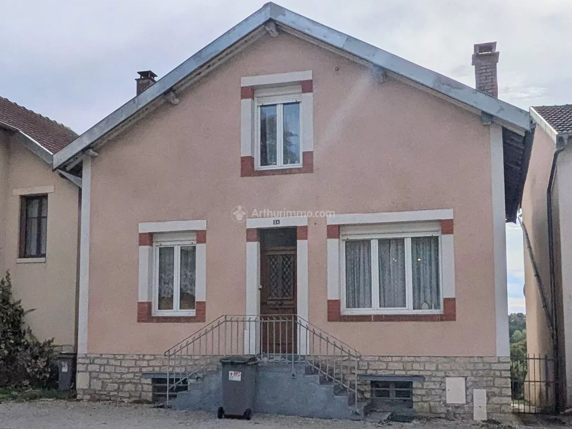 Maison 5 pièces 101 m² · à Neufchâteau · 101 m² · 125 000 €