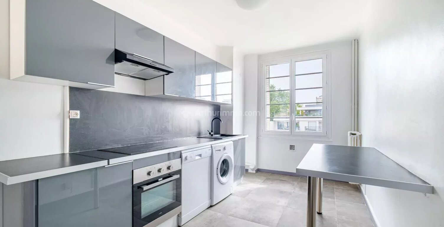Exclusivité en plein cœur des gratte ciel magnifique appartement traversant T2 de 56m² au 5 -ème étages. — photo 1