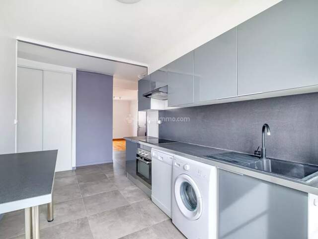 Exclusivité en plein cœur des gratte ciel magnifique appartement traversant T2 de 56m² au 5 -ème étages. — photo du bien