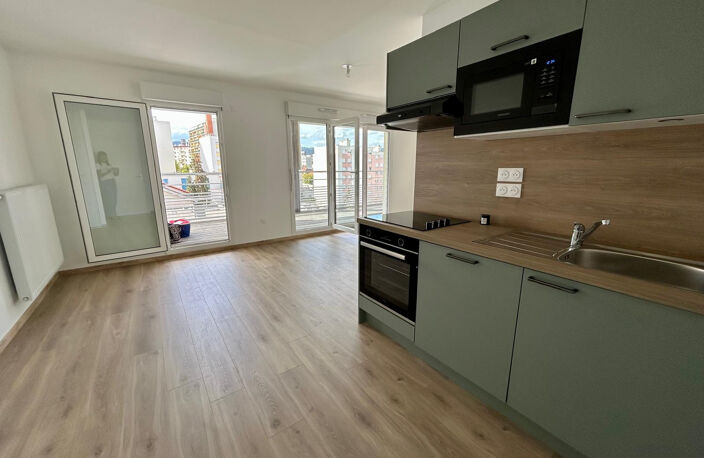Résidence neuve, superbe T2 avec terrasse et vue et parking — photo 2
