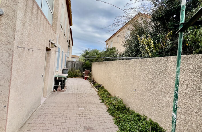 MAISON 5 PIECES EN R+1 SUR CAP D'AGDE AVEC GARAGE - QUARTIER — photo 4