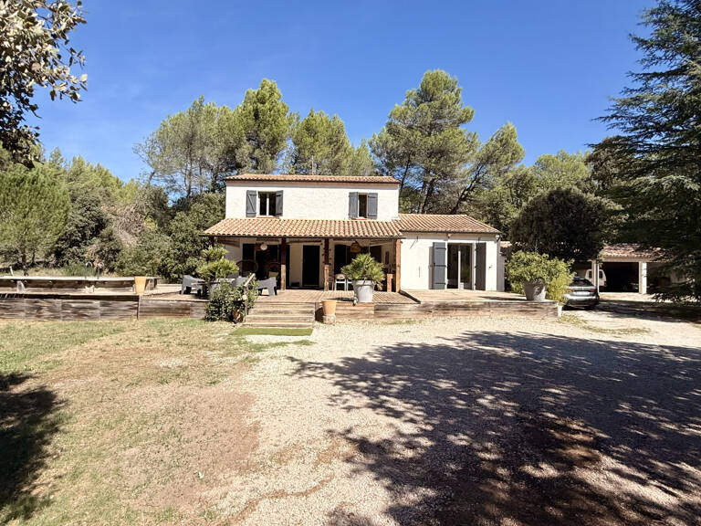 A 22 km au Nord d'Aix : PEYROLLES EN PCE au CALME ABSOLU — photo 1