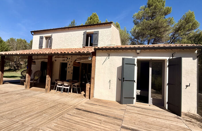 A 22 km au Nord d'Aix : PEYROLLES EN PCE au CALME ABSOLU — photo 3