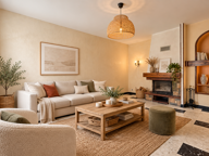 Maison de village avec extérieur à OUVEILLAN — photo 3