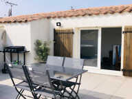 Maison de ville avec terrasse et garage à Vauvert — photo 2