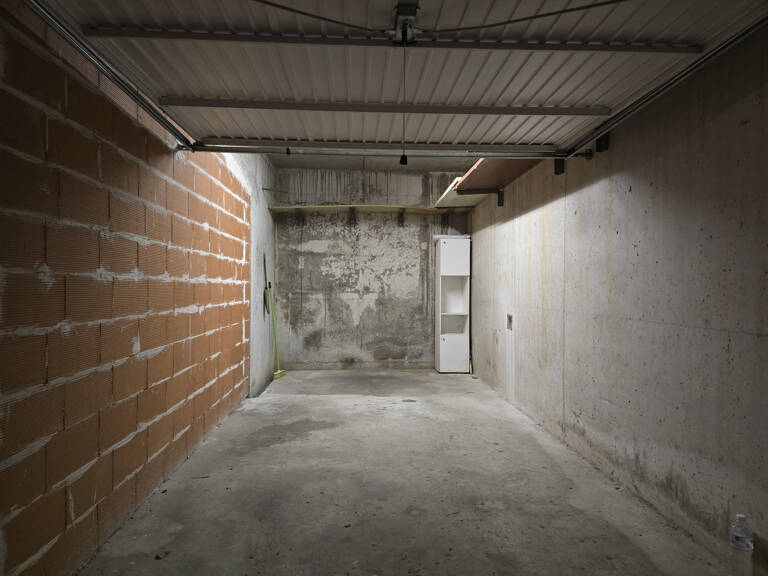 Garage - RODEZ — photo 1