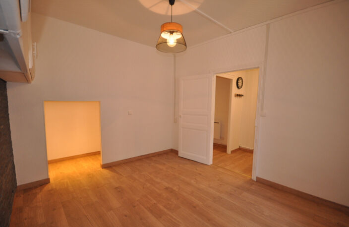 CINTEGABELLE (31550)- Appartement 2 pièce(s) 32 m2 — photo 2