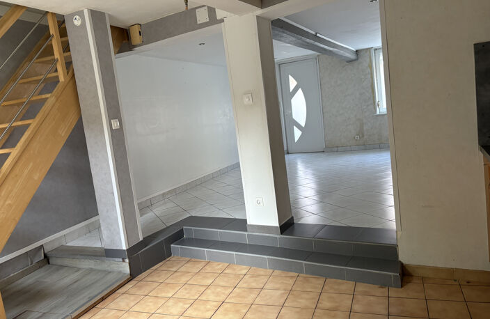 Maison de ville à Avesnes le Comte — photo 3