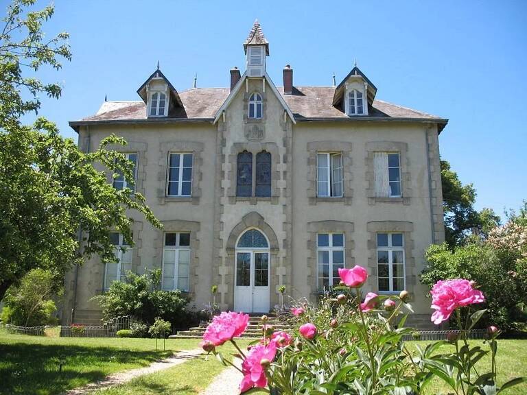 À vendre – Chambre d’hôtes de charme en Creuse — photo 1