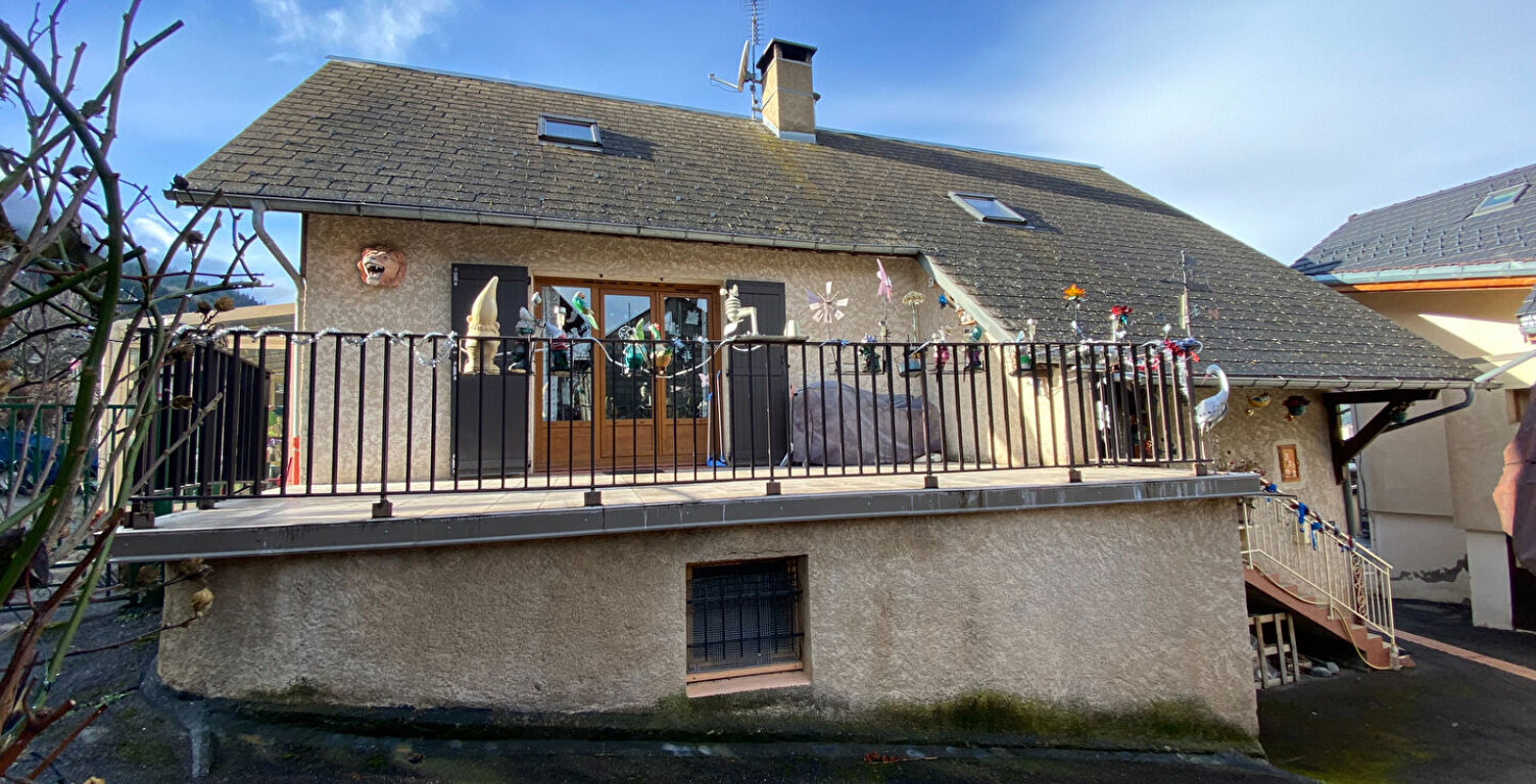 Maison Savines Le Lac 159 m2 — photo 1