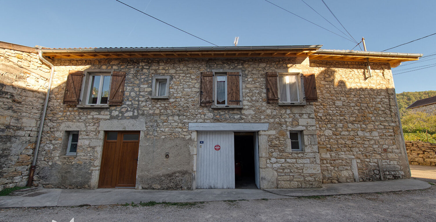 Maison Poncin 4 pièce(s) 82 m2 — photo 1