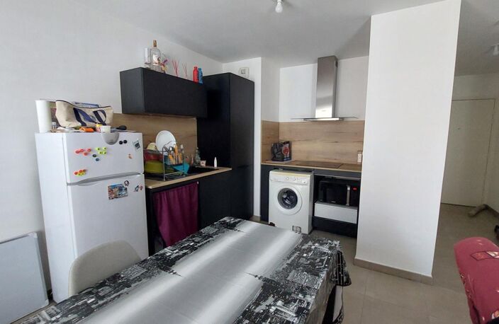Location appartement 2 pièces 41 m² à Lyon 9 (69009) — photo 2