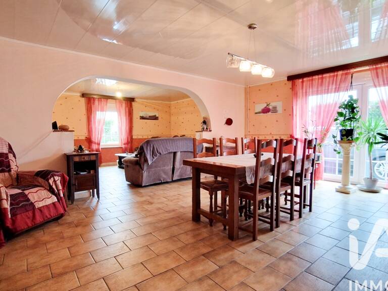 Vente Maison/villa 5 pièces — photo 1
