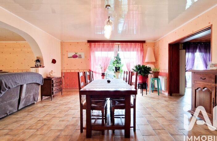 Vente Maison/villa 5 pièces — photo 2