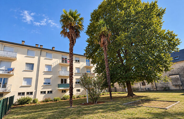 Soumoulou appt T4 70 m2, garage et cave — photo 3