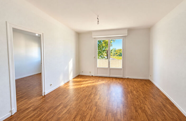 Soumoulou appt T4 70 m2, garage et cave — photo 4