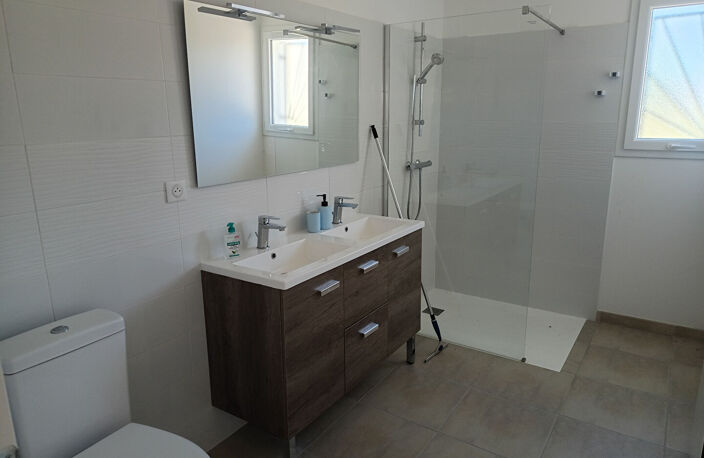 Maison T3 proche gare de Gaillac 3 pièce(s) 77.78 m2 avec garage et jardin — photo 5