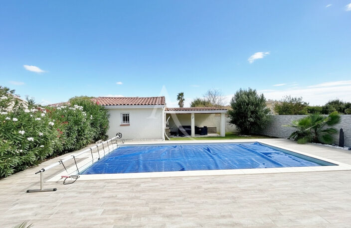 Maison 5 pièces de plain-pied avec piscine et dépendance — photo 2