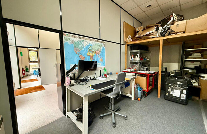 Labège - local commercial de 73 m² — photo 4