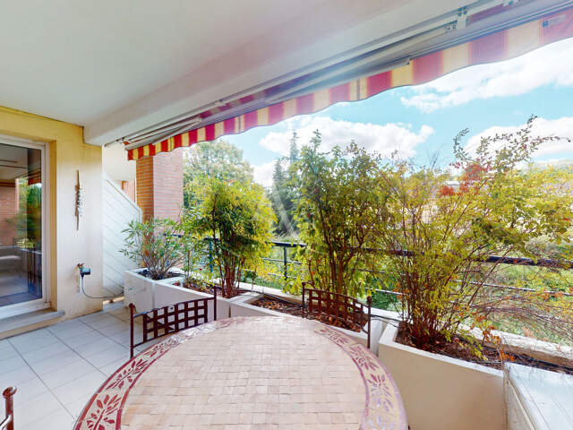 Appartement Castanet Tolosan 4 pièce(s) 93m2 avec garage et parking — photo du bien