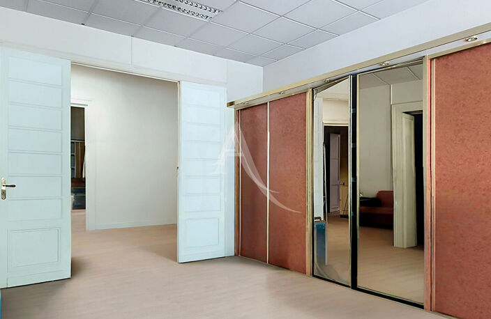 Pau Verdun , bureaux — photo 3