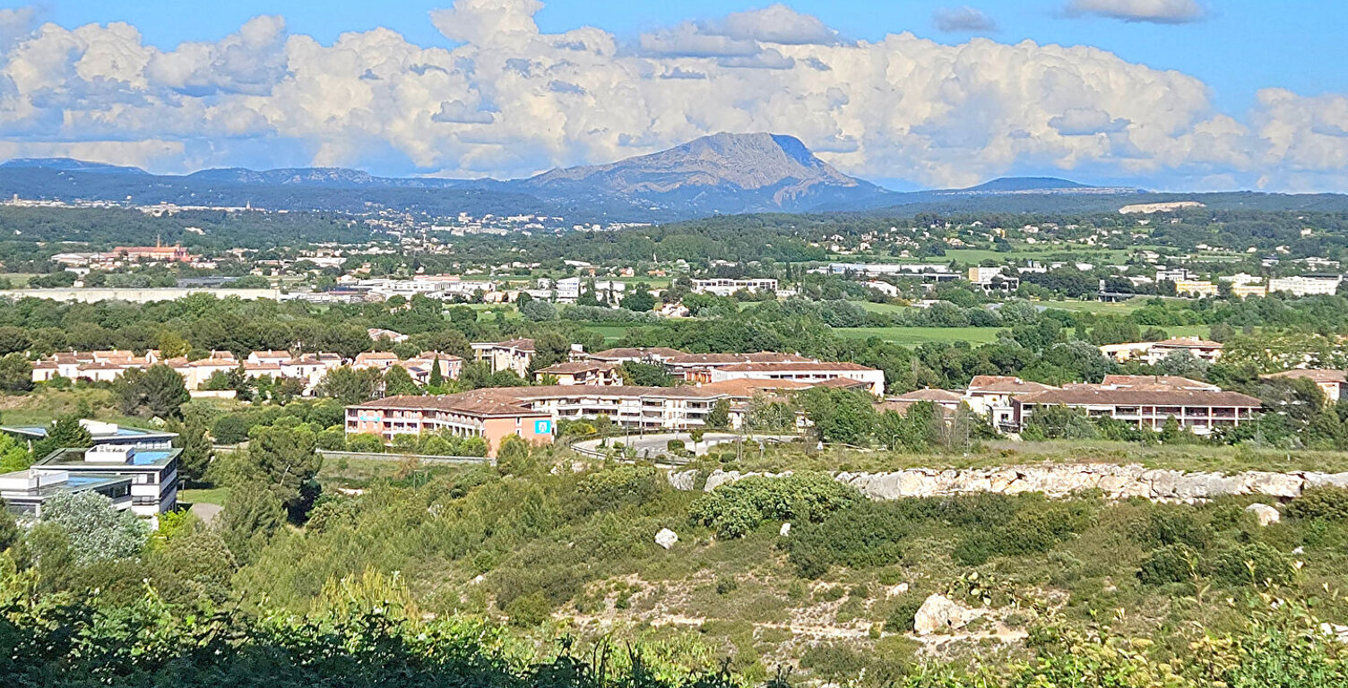La Duranne - Appartement T3 - Vue dégagée avec terrasse + Parking — photo 1