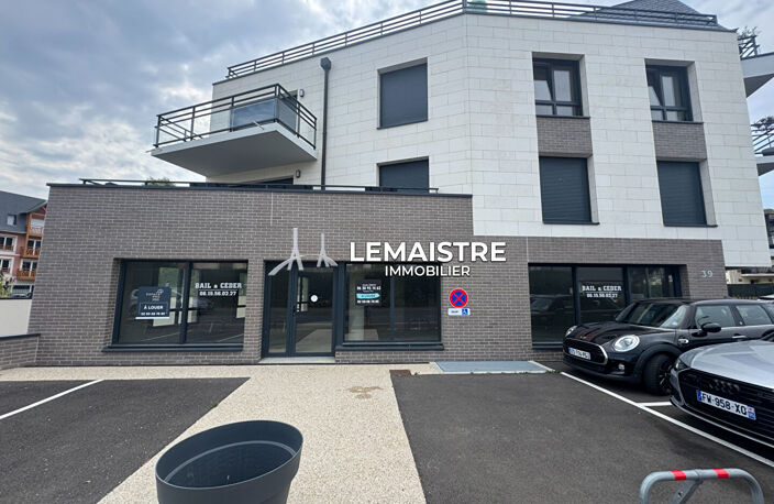Local commercial Benerville Sur Mer 100 m2 — photo 4