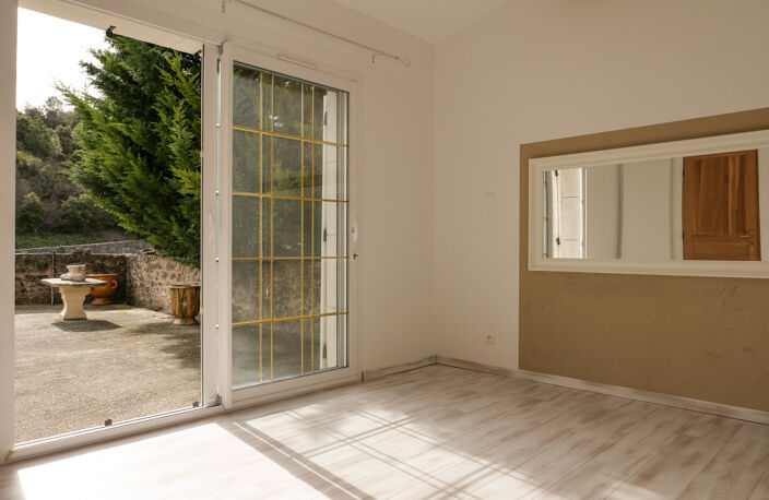Maison de village sur terrasse spacieuse .3 Chambres. — photo 2